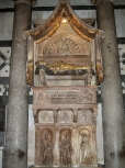 Monument funéraire au Pape Jean XXIII