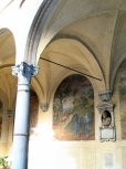 Dans Le  Cloître